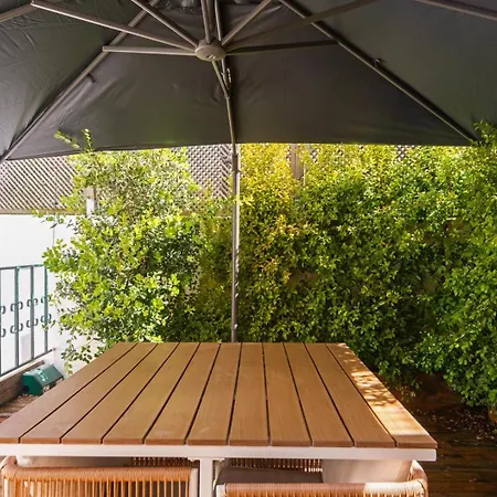 Gorgeous Rooftop 2-bed 250m To Intendente Sq