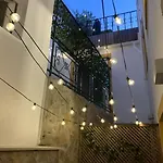 Gorgeous Rooftop 2-bed 250m To Intendente Sq リスボン